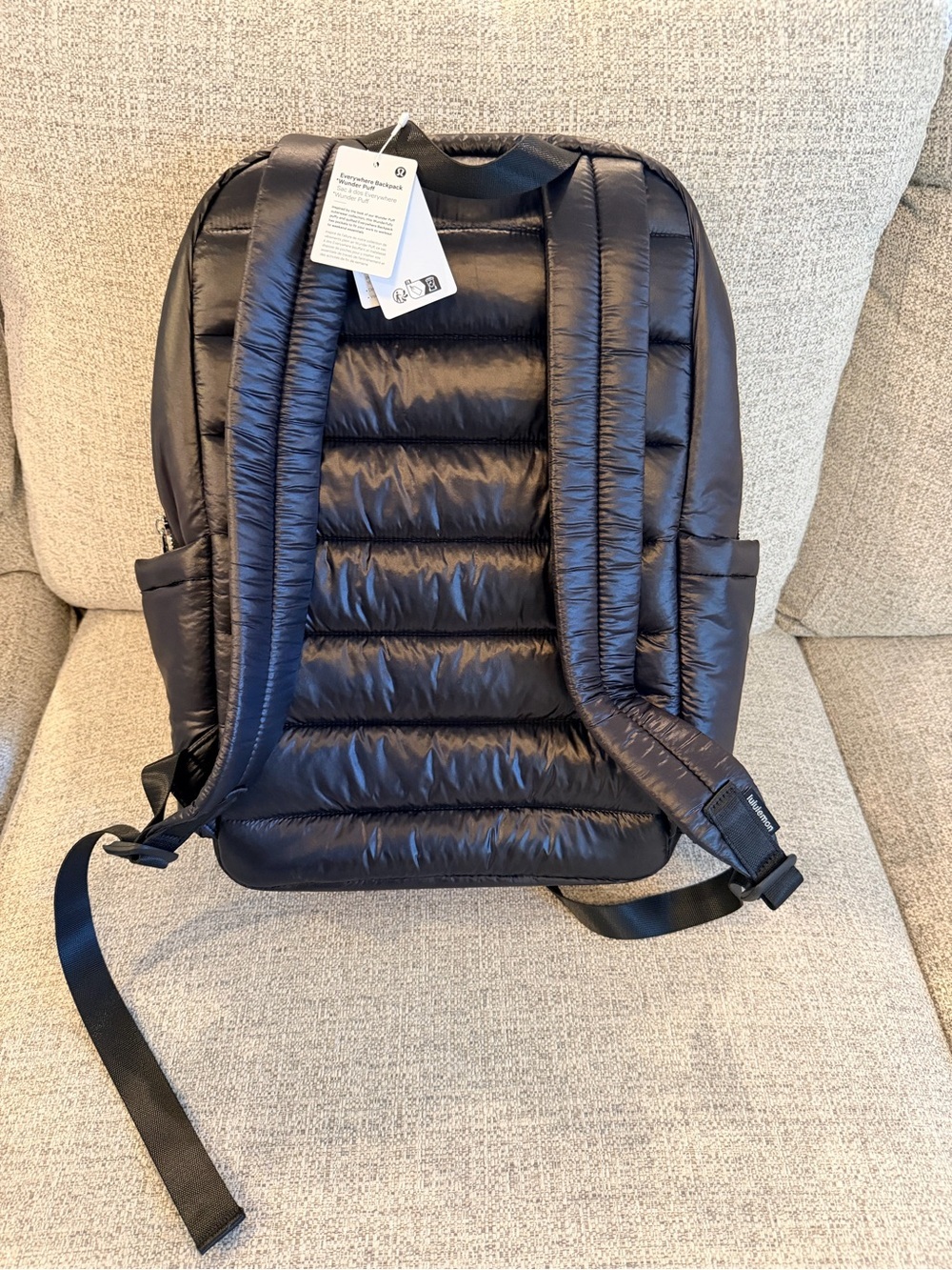 Lululemon Everywhere Backpack 22L Wunder Puff black limited edition NWT - Picture 11 of 15